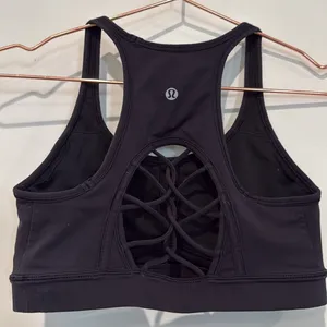 Lululemon black sports bra. thumbnail 6