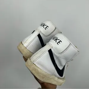 Nike White Blazers Women’s Size 8 thumbnail 6