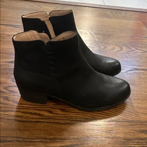 Kim Rogers Black Ankle Boots 10 thumbnail 2