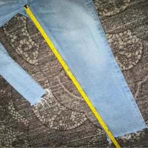 Citizens of Humanity Women’s Size 27 Light Blue Wash Charlotte Cropped Jeans thumbnail 11