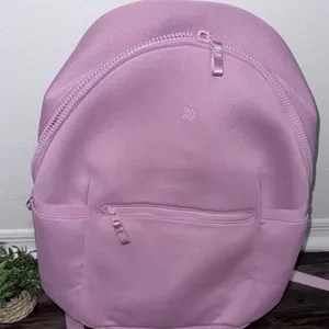 23L Air Mesh Backpack - All In Motion™ thumbnail 2