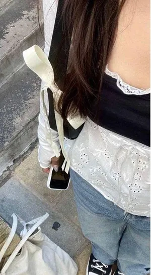 Eyelet Tube Top Size XS thumbnail 1