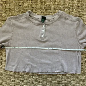 Wild Fable Blush Pink Long Sleeve Thermal Waffle Knit Henley Crop Shirt M thumbnail 4