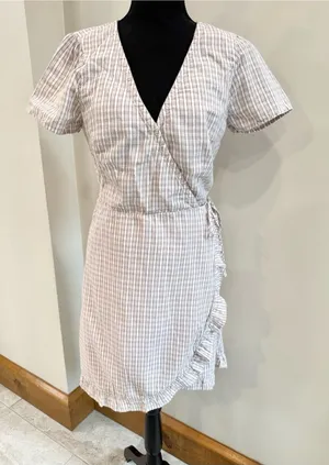 Abercrombie & Fitch cottagecore wrap plaid dress size M thumbnail 1