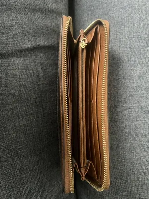 Michael Kors Tan Leather Zip Wallet with Gold Logo thumbnail 6