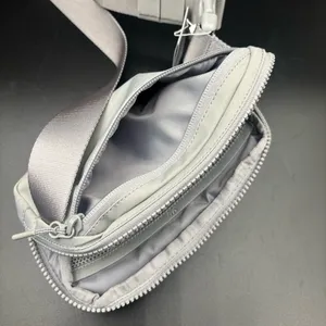 NWT‎ Lululemon Everywhere Belt Bag 7.5”x2”x5” Long Strap Water Repellent Gray thumbnail 5