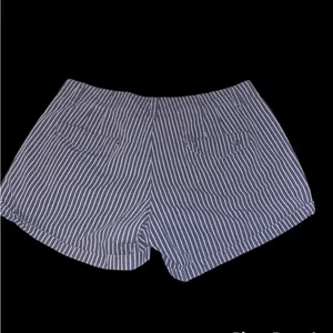 Y2K Vintage Nike Shorts. thumbnail 2