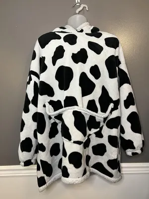 Cow Print Wearable Blanket Hoodie Womens Womens One Size Black White Sherpa Cozy thumbnail 2