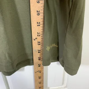 Noble Outfitters Womens 1X Olive Green Tag-Free V-Neck Short Sleeve Tee Shirt thumbnail 6