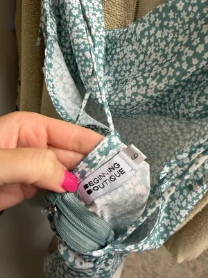 Beginning Boutique Sage green floral dress thumbnail 3