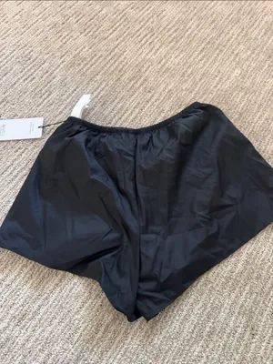 ALO Yoga Black High Waist Prismatic Short thumbnail 3