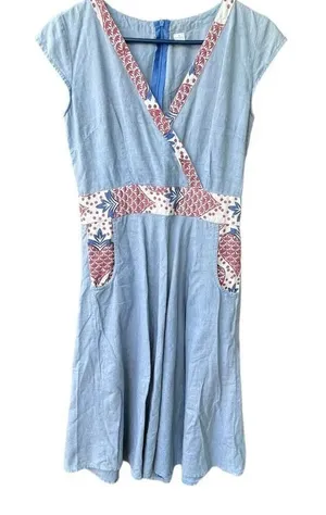 Pinup style Chambray dress size M ( runs S) cap sleeves fit n flare faux wrap . thumbnail 1