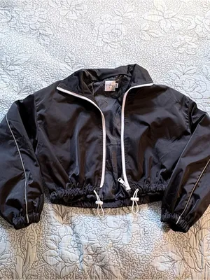 💥Polly Cropped Windbreaker Jacket Black White Zip Toggle Hem Lightweight S/M💚 thumbnail 8