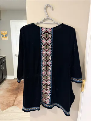 $160 NWOT Paparazzi Black Velvet Embroidered Boho Tunic - Women’s Medium thumbnail 7