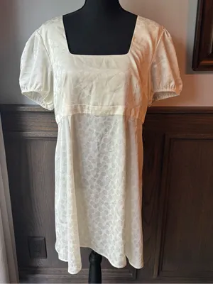 Modcloth Ivory Square-Neck Short Sleeve dress with Dot Jacquard xl euc thumbnail 1