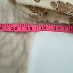 Anthropologie Dolan Lace Puff-Sleeve Top Sz S tan‎ thumbnail 7