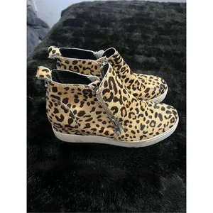 Steve Madden Ferry Leopard Print Platform Sneaker Shoes calf hair 10 M thumbnail 1