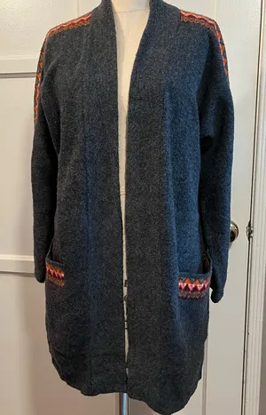 NWOT Scandi Sweater Sz. L thumbnail 1