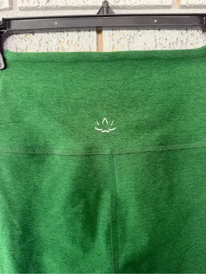 Beyond Yoga Spacedye Caught In the Midi High Waisted Leggings Green Heather XS thumbnail 7