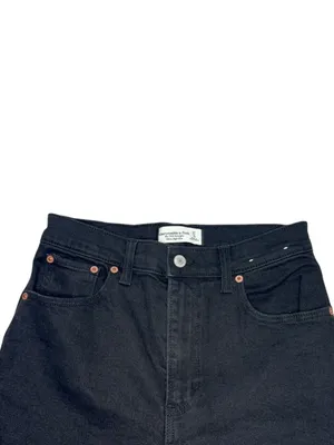 NWOT Abercrombie & Fitch 90’s Ultra Highrise Straight leg Jean 27 black thumbnail 4
