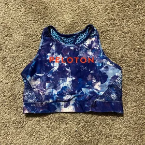 Peloton X WITH Blue Moves High Neck Sports Bra & Reversible Leggings Medium‎ thumbnail 3