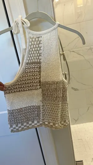Anthropologie Top  thumbnail 2