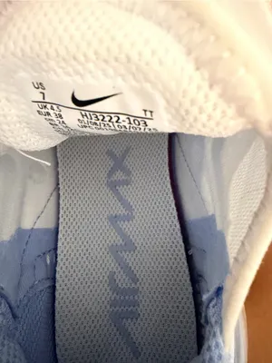 Nike Women’s Air Max 270 - White & Light Blue thumbnail 4