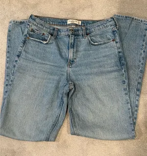 Abercrombie Jeans Mid-Rise Straight thumbnail 1