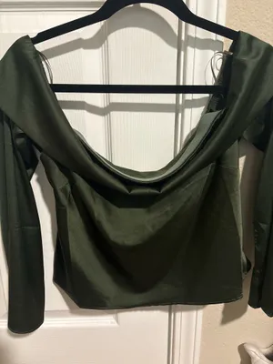 Vestique satin off the shoulder top thumbnail 1