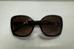 Sunglassess thumbnail 1