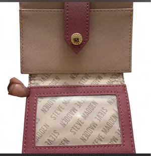 Steve Madden wallet thumbnail 2