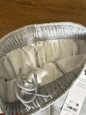 ALO Yoga Light Gray Cozy Wide-Leg Sweatpants thumbnail 5