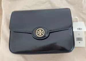 Tory Burch Robinson Spazzolato Shoulder Bag Black thumbnail 3