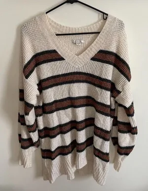 American Eagle Sweater thumbnail 1