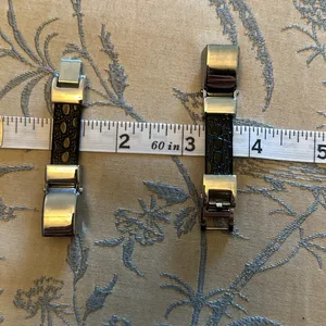 Fitbit band never worn size small thumbnail 2