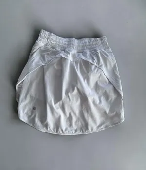 Lululemon Pace Rival Skirt Size 4 White thumbnail 2