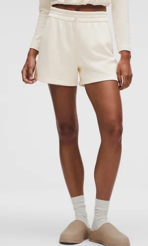 Lululemon Softstreme Shorts 4" thumbnail 1