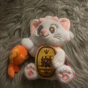 Disney 2026 Lunar New Year Marie Plush HongKong Disney Exclusive 7“ thumbnail 2