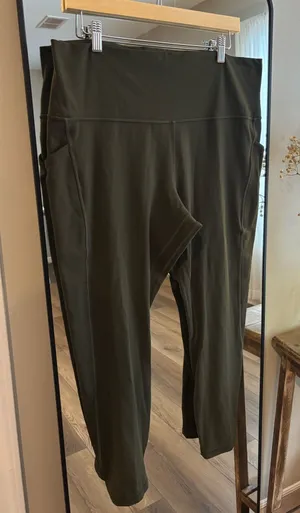 Lululemon align leggings  thumbnail 1