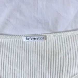 Reformation top thumbnail 3