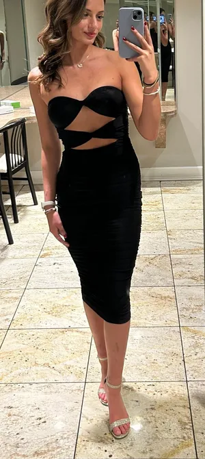 Boutique Midi Strapless Black Dress thumbnail 1