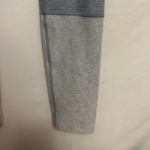 Outdoor Voices Colorblock‎ Leggings Size Medium thumbnail 3
