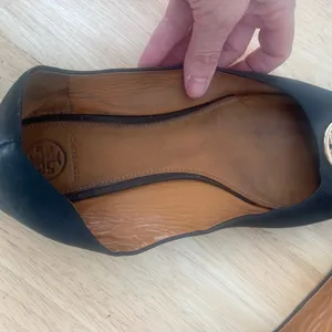 Tory Burch Black Loafers with Gold Emblem thumbnail 14