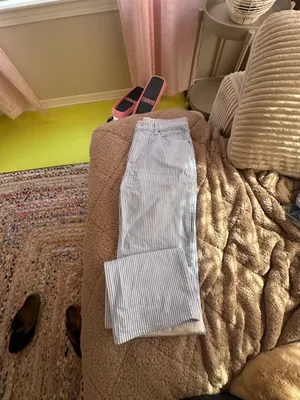 Abercrombie The 90s Relaxed Jean High Rise thumbnail 3