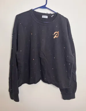 Peloton Sweatshirt Womens XL Black Excellent Distressed Rose Gold Logo Cropped thumbnail 1