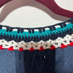 Land R Fashion Denim Dress M Blue Crocheted Trim Flowers‎ Tie Belt Resort Boho thumbnail 4