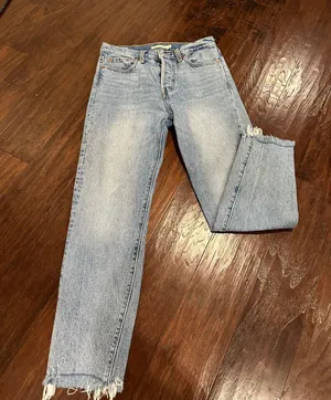 Vintage Levis High Rise Jeans thumbnail 2