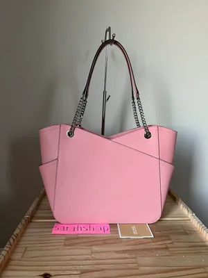 Michael Kors Purse thumbnail 2