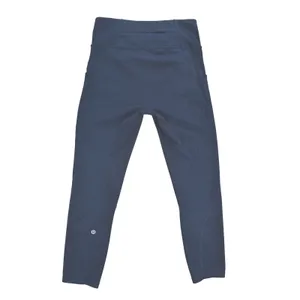 Lululemon Navy Blue High Rise Crop Leggings with Pockets Size 4 23 Inch Inseam thumbnail 2