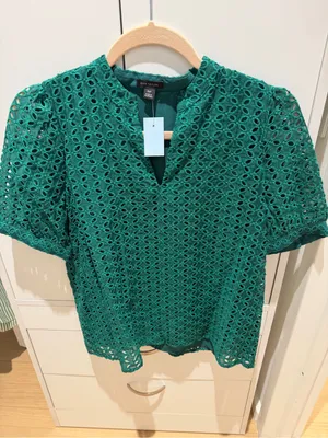 Ann Taylor Emerald Green Eyelet Keyhole Blouse thumbnail 2